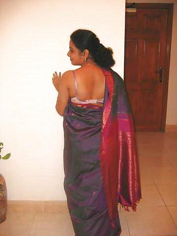 10P India Girl Pooja (Desi)