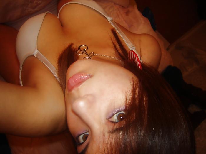 19P Self Taken Young Teens