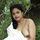9P Desi girl