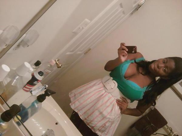 19P Myspace Slut Dina Self Pics