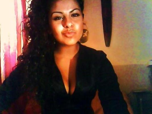 25P INDIAN, PAKI, SIKH, DESI GIRL IN HOTELS UK