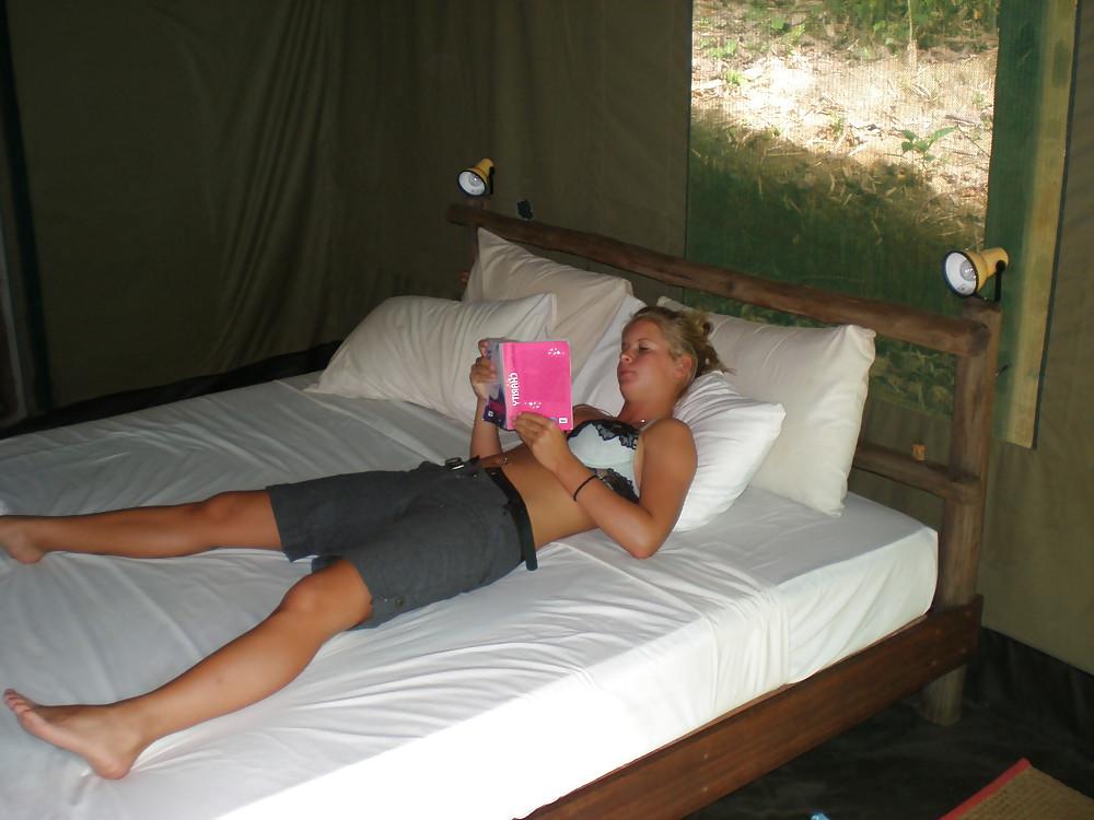 25P Blonde Cutie On Vacation