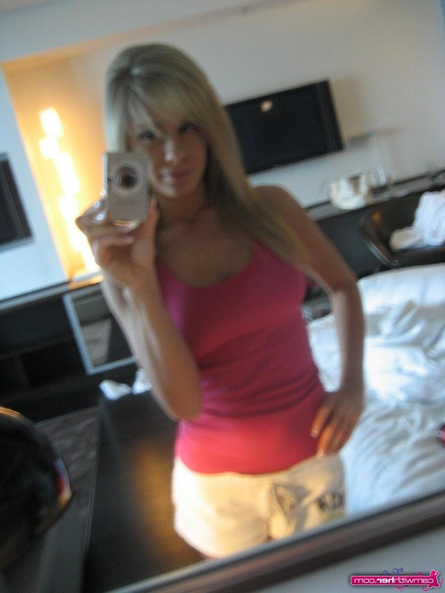 12P Kayce wakes up in the morning and takes some sexy self pics during our Vegas shoot