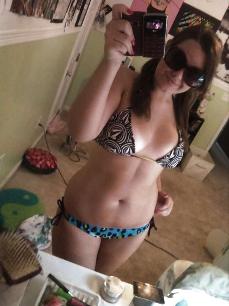 25P Amateur Self-Shots 5