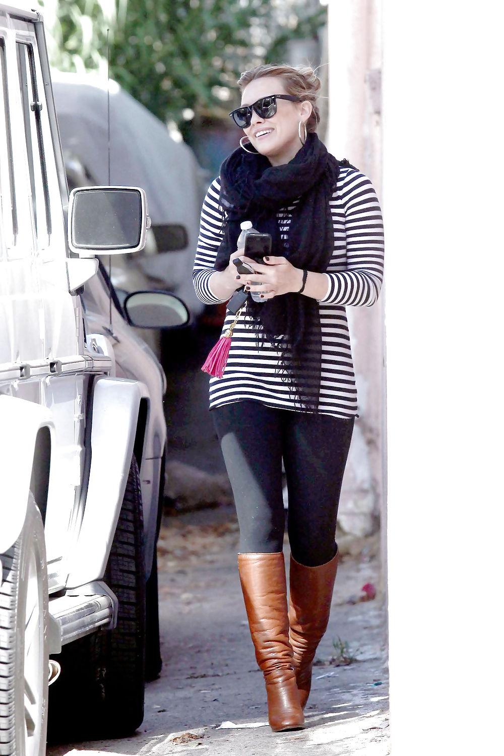 20P Hilary Duff Goes To Pilates in Toluca Lake AssBoots Shots