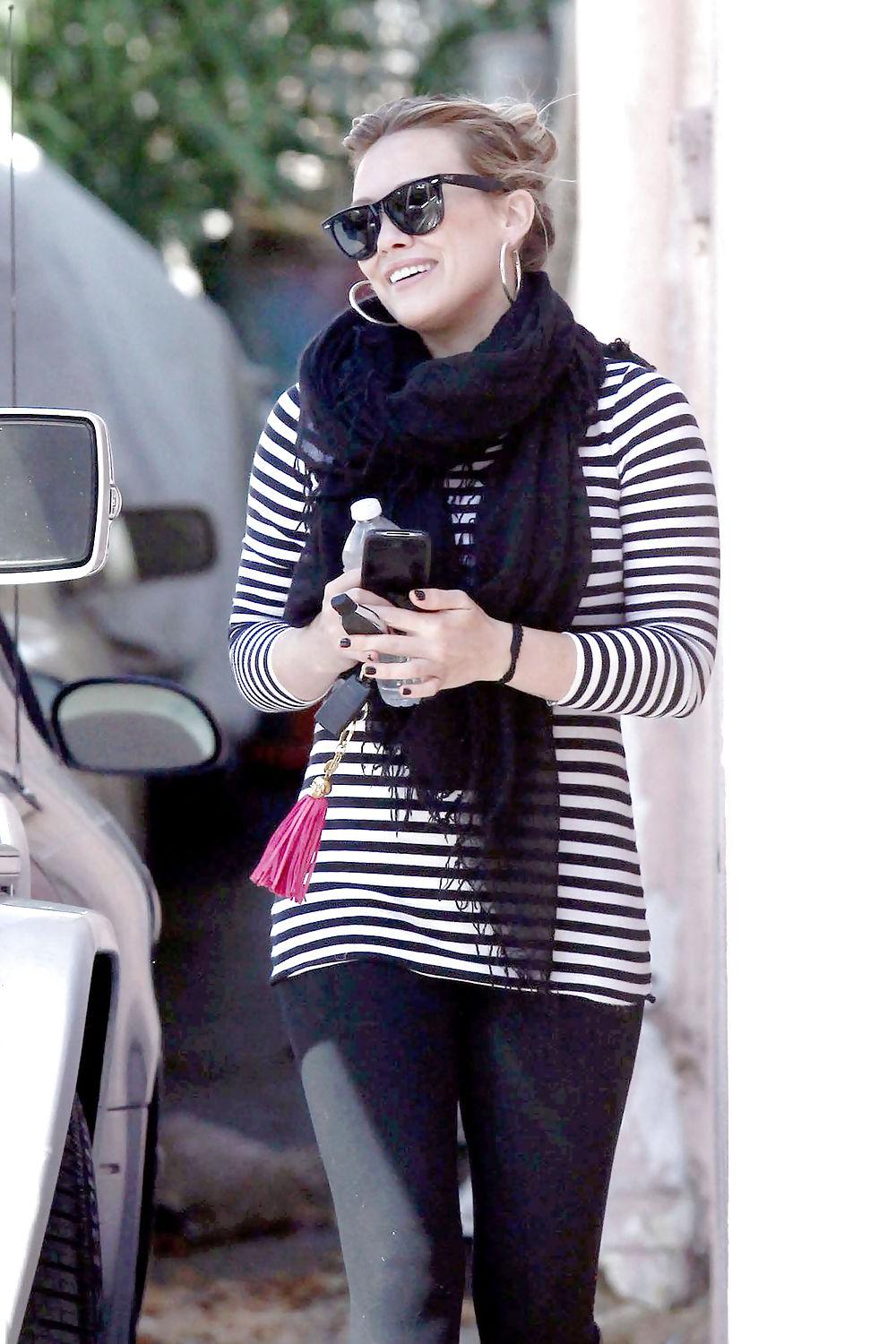 20P Hilary Duff Goes To Pilates in Toluca Lake AssBoots Shots