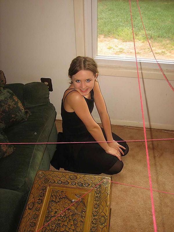 16P Pictures of Kitty Karsen toying her pussy