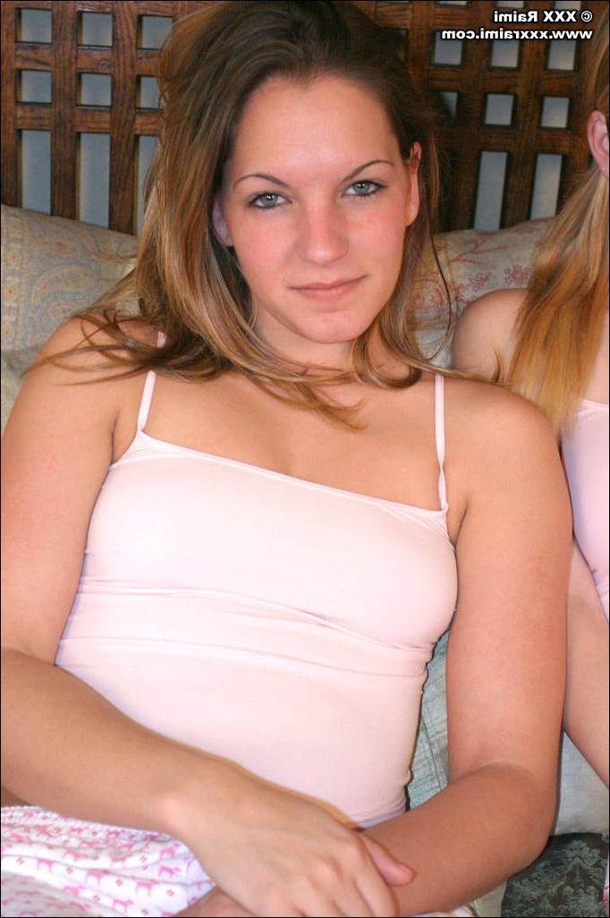 20P Pictures of teen babe XXX Raimi getting it on with her friends