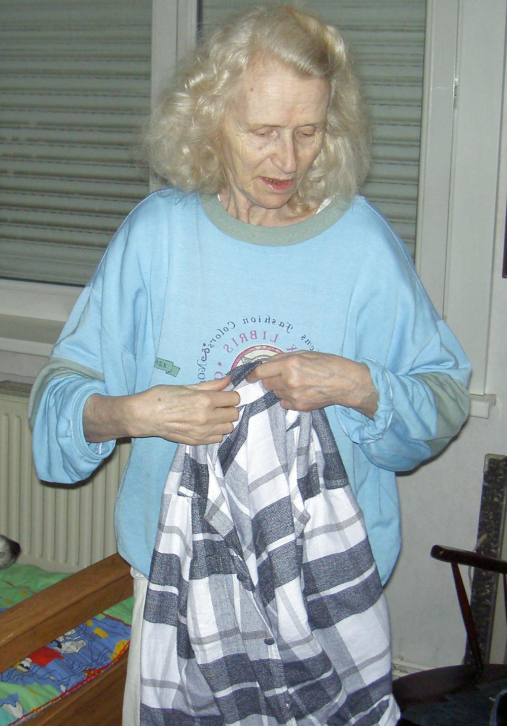 16P Josee  old women    ...she is paid for... sex