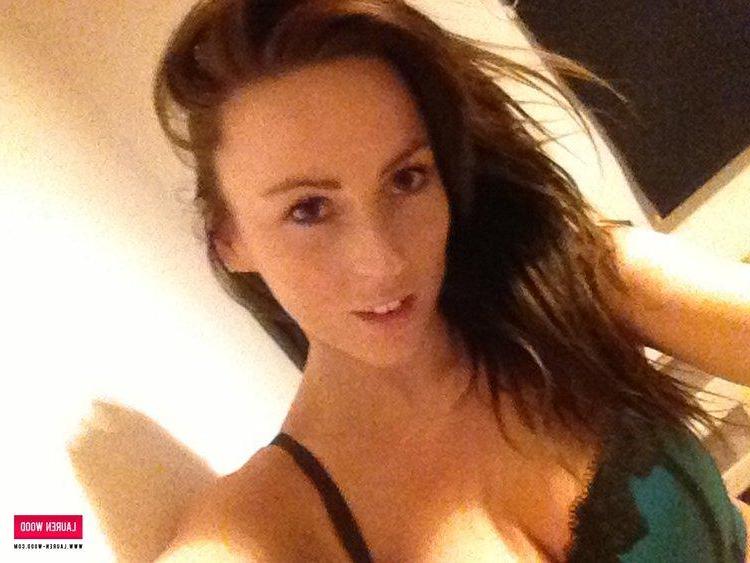 12P Lauren pulls off her frilly green lingerie to give you a show