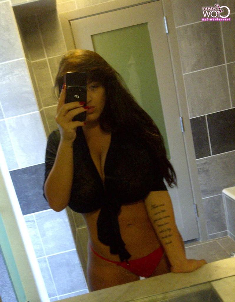 15P Leanne Crow takes some hot selfies of her enormous jugs