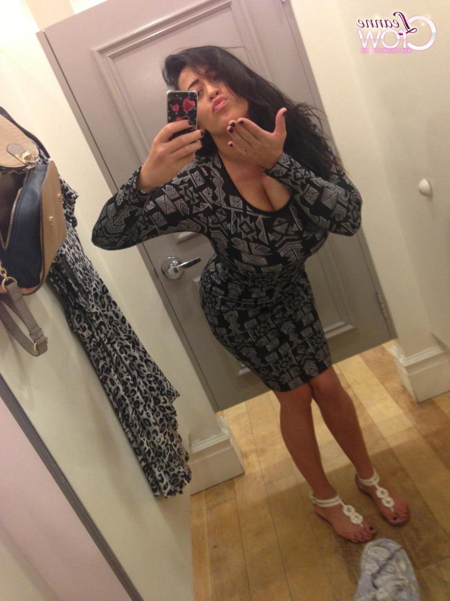 15P Busty babe Leanne Crow takes naughty selfies of her huge rack