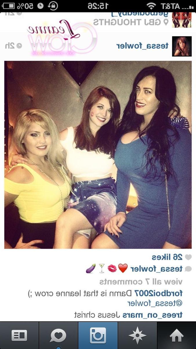 15P Busty babe Leanne Crow takes naughty selfies of her huge rack