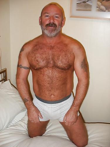25P Hot bear in briefs