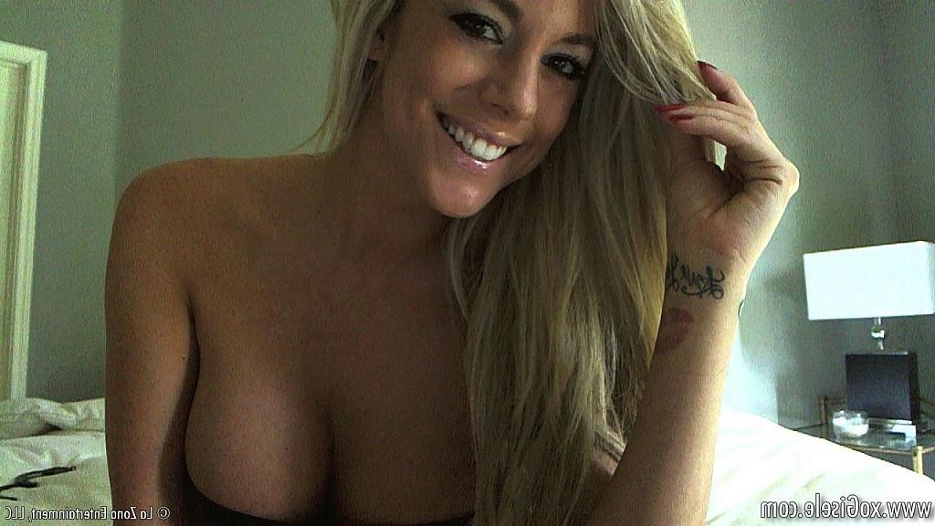 15P xoGisele wears a tight leather dress and handcuffs and invites you to join in