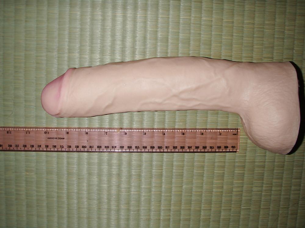6P 5 foot girl and 10 inch monster dildo