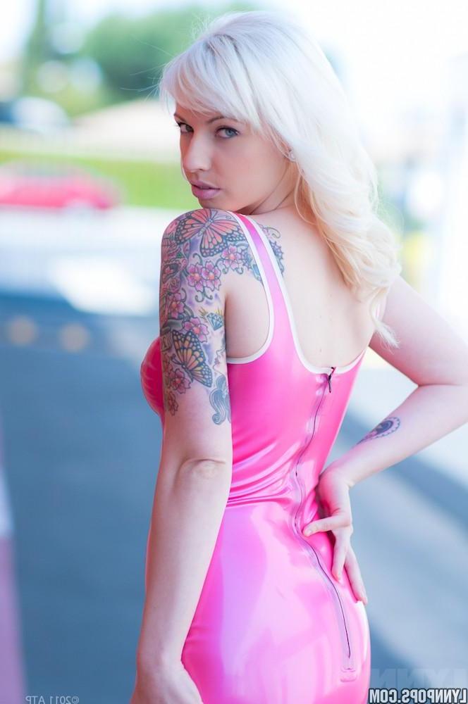 15P Lynn Latex Pink Dress