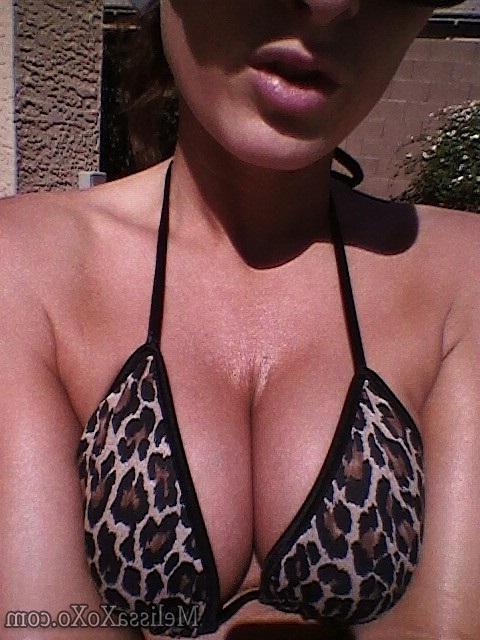 15P Melissa XoXo Self Shot Tanning