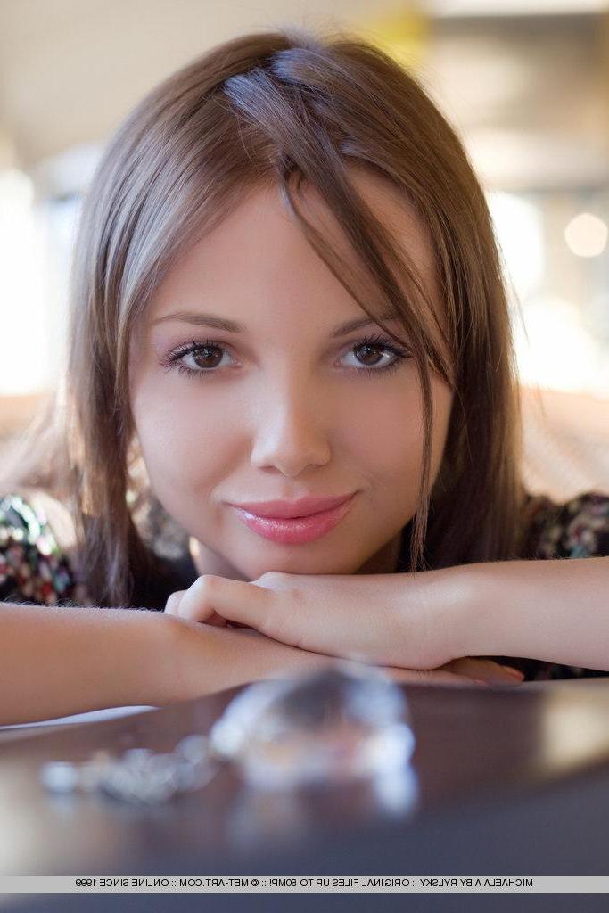 18P Pictures of teen beauty Michaela A