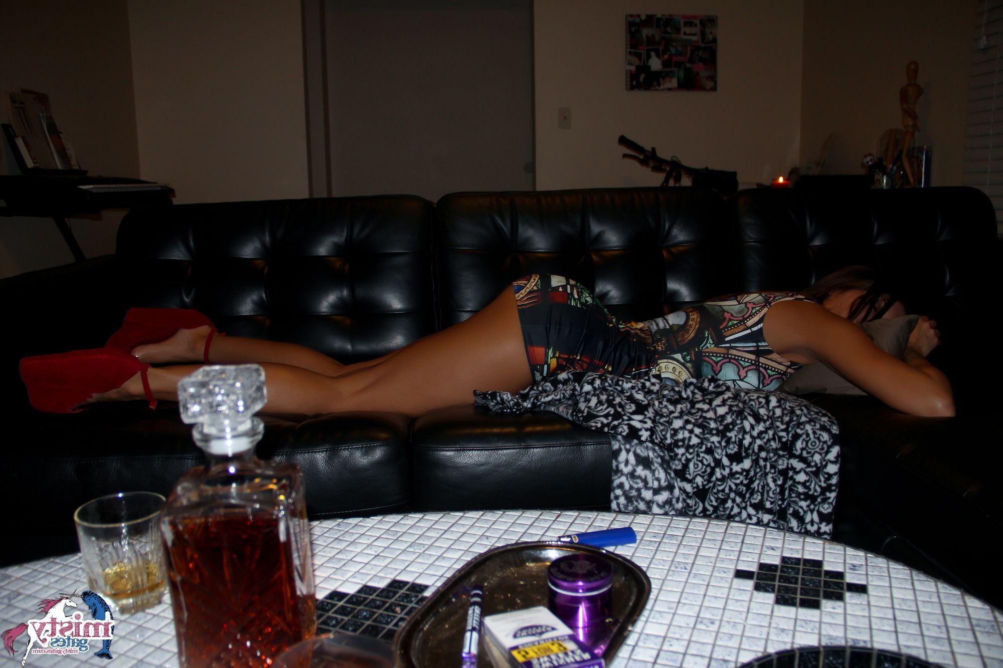 16P Misty Gates gets her sexy ass and wet pussy sleep creeped