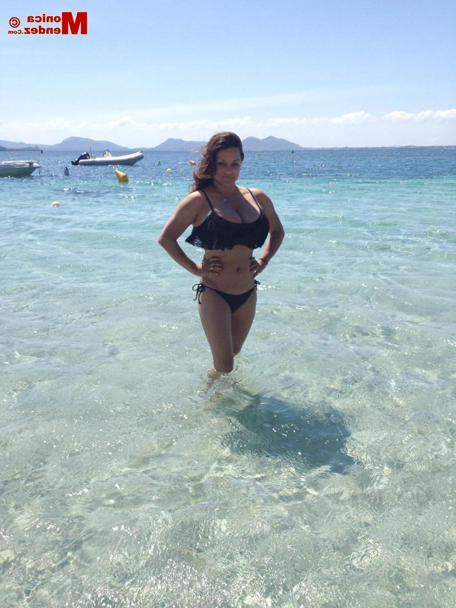 15P Busty babe Monica Mendez shares some candids from her vacation