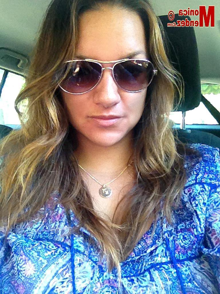 15P Busty babe Monica Mendez shares some sexy selfies
