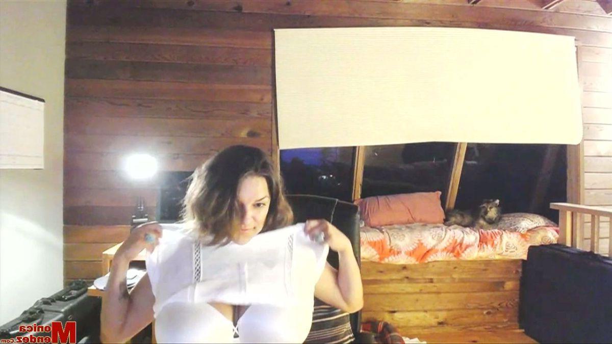 15P Busty babe Monica Medez shows off her huge titties on webcam