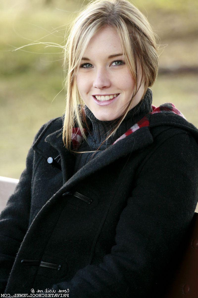 15P Pictures of teen beauty Private School Jewel playing with her pussy outside