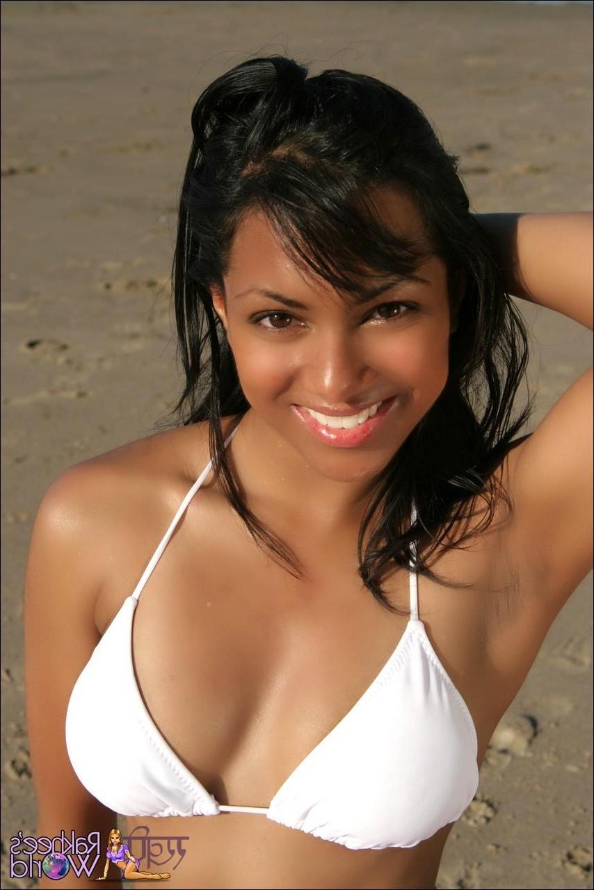 20P Pictures of teen porn girl Rakhee's World naked on a beach
