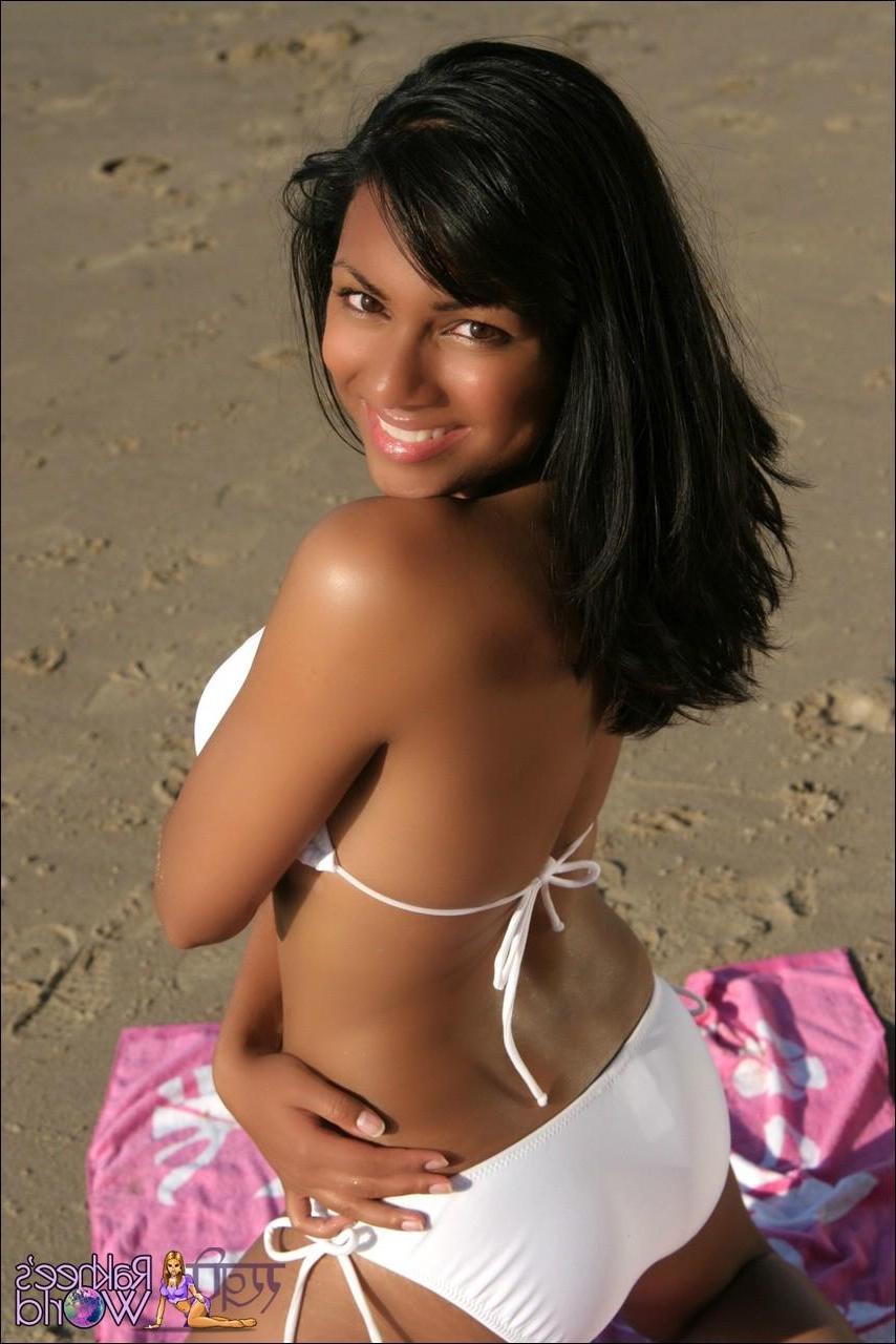 20P Pictures of teen porn girl Rakhee's World naked on a beach
