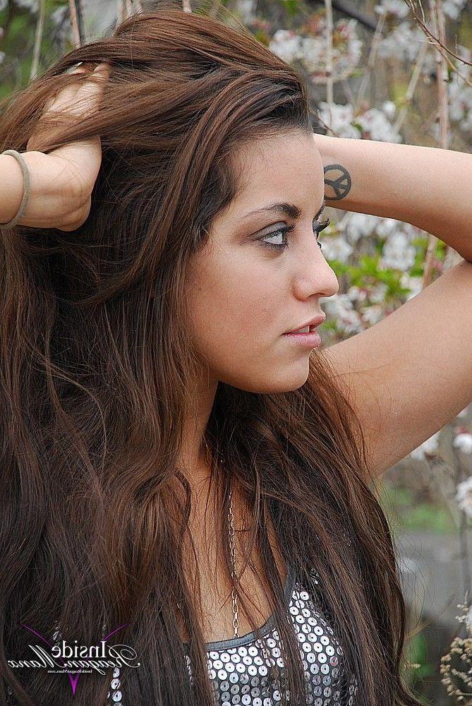 14P Pictures of teen girl Reagan Manx showing off her incredible beauty