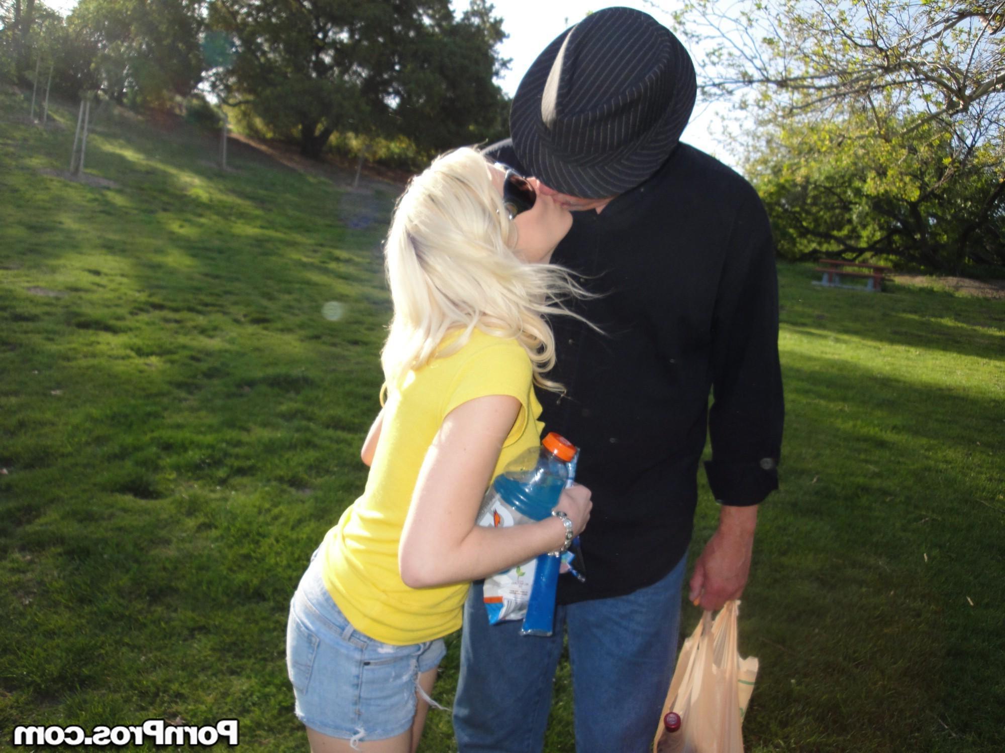 16P Hot teen Rebecca Blue fucks an old geezer
