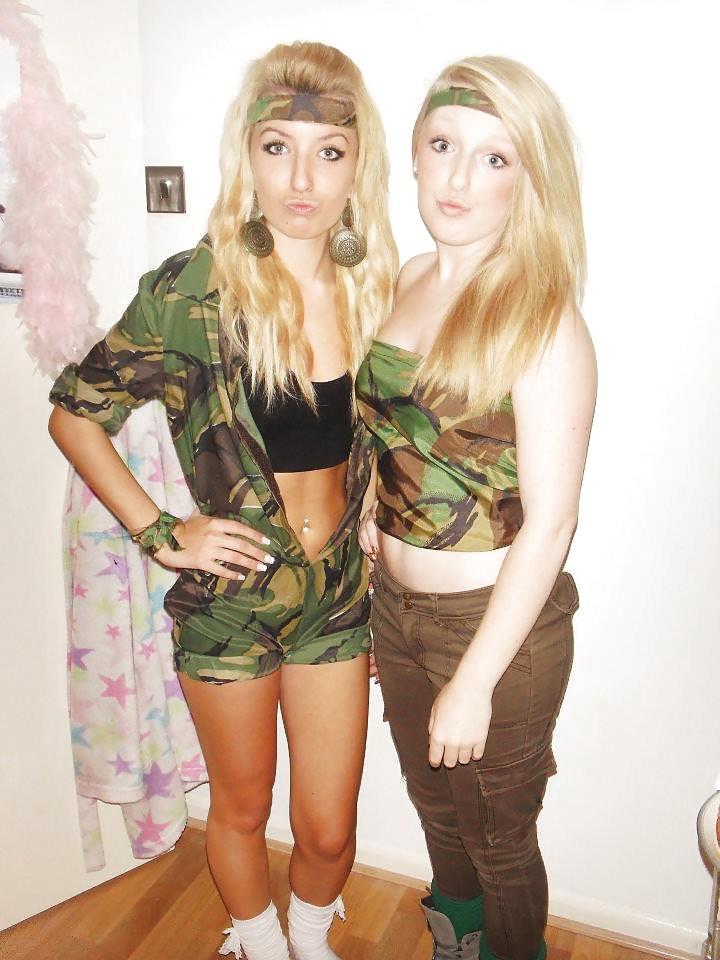 25P Halloween Sluts From,SmutDates