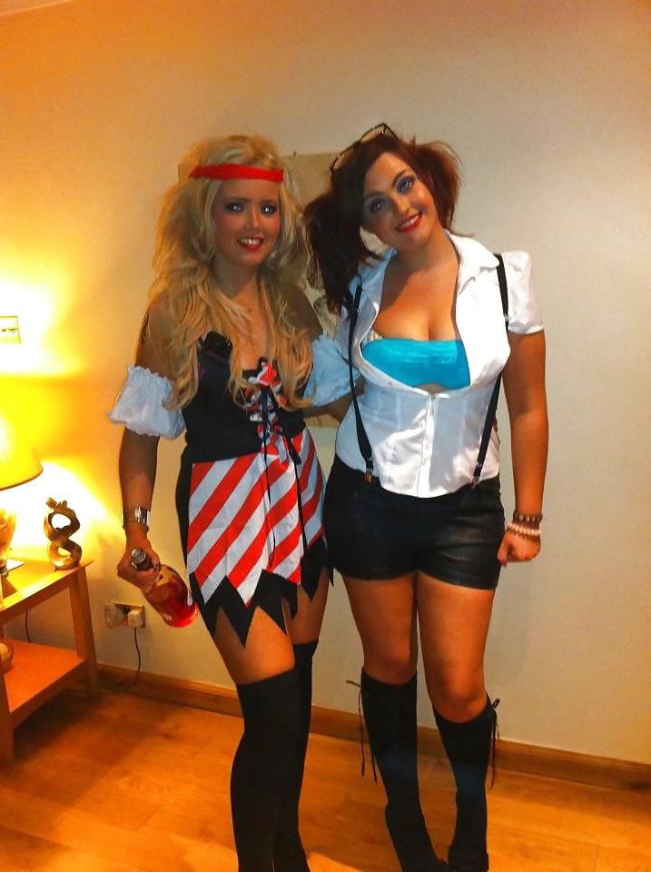 25P Halloween Sluts From,SmutDates