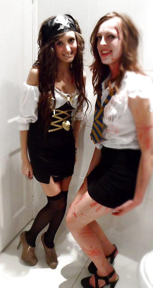 25P Halloween Sluts From,SmutDates