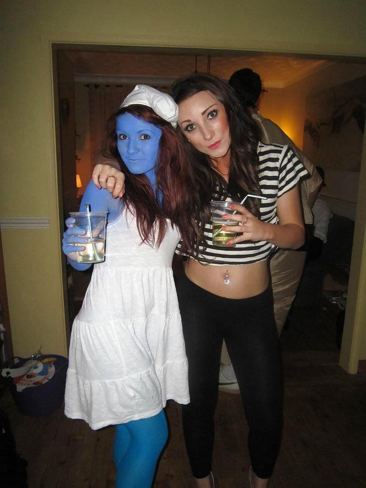 25P Halloween Sluts From,SmutDates