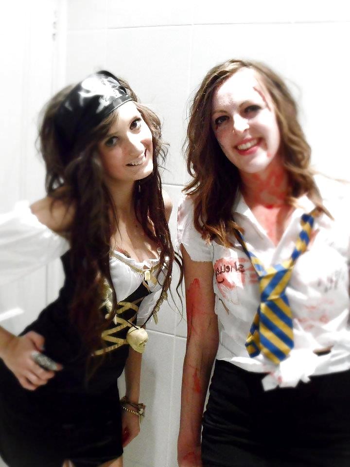 25P Halloween Sluts From,SmutDates
