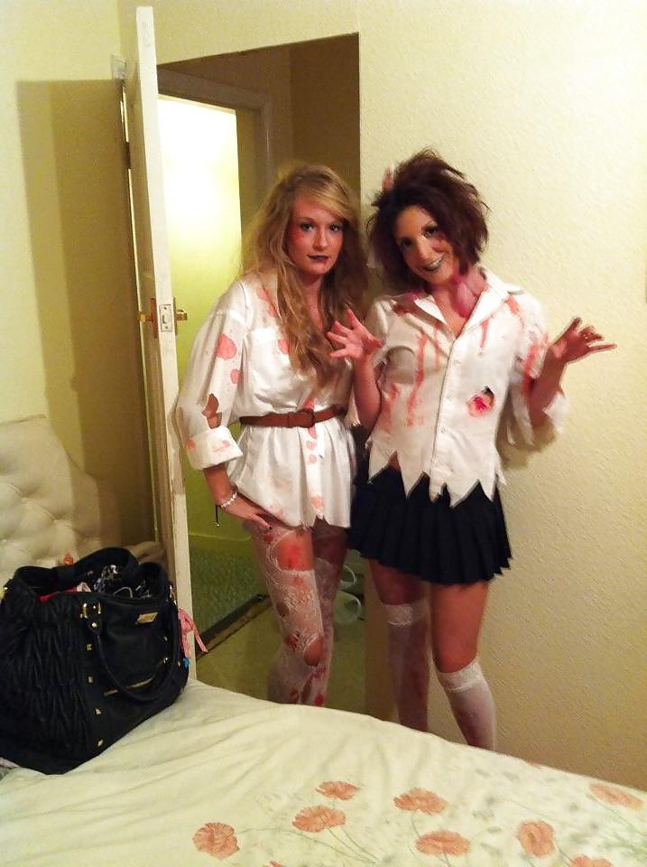 25P Halloween Sluts From,SmutDates