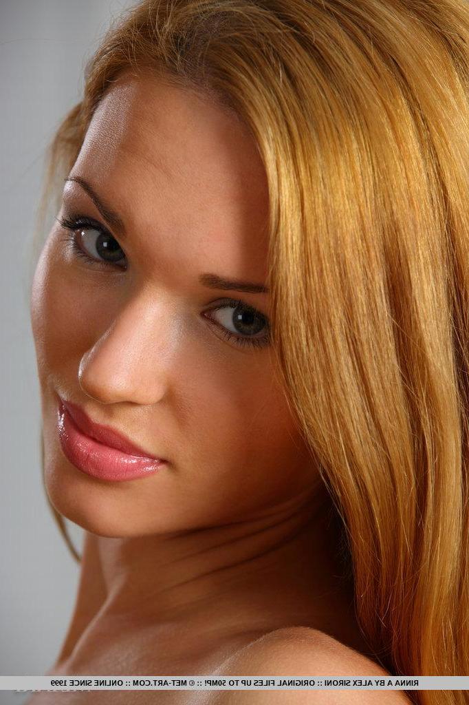 18P Pictures of teen beauty Rinna A getting naked just for you
