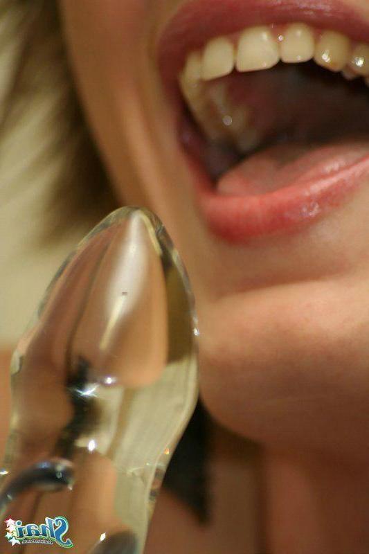 14P Pictures of teen cutie Shai West toying her wet vagina
