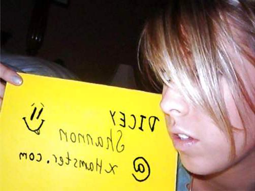20P Halloween, Body Drawing and Signs