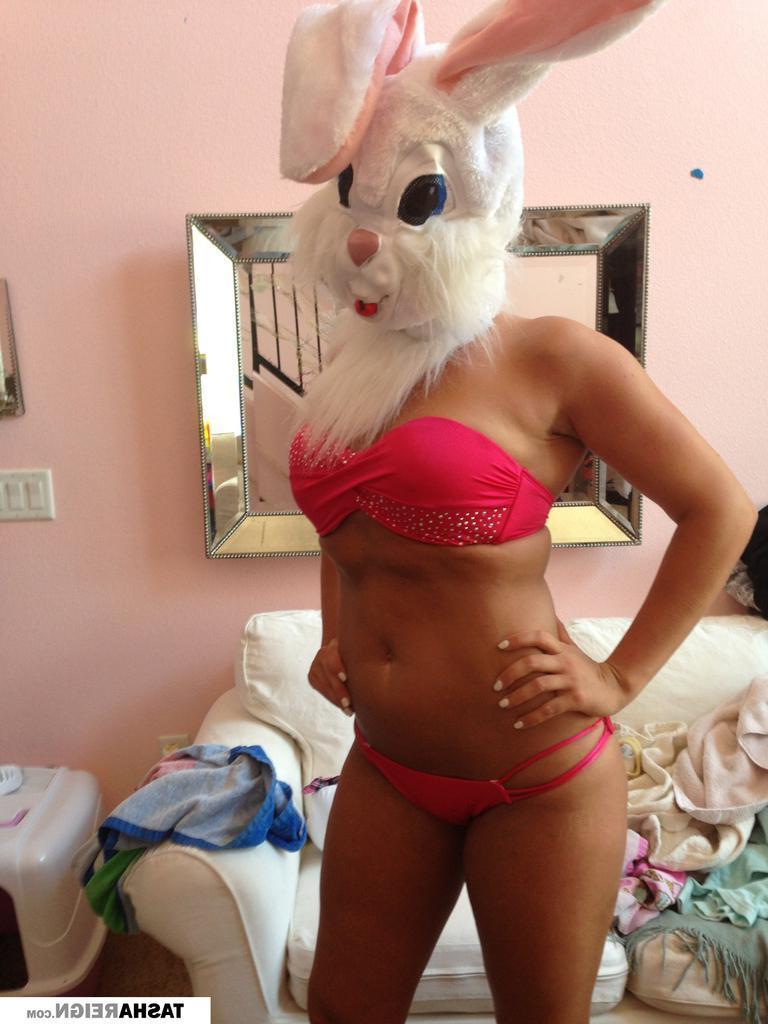 15P Tasha Reign shares some candid self pics with you