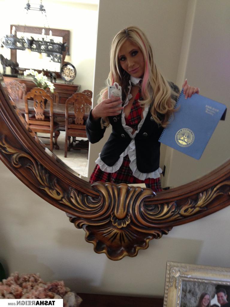 15P Tasha Reign shares some sexy candid pics with you
