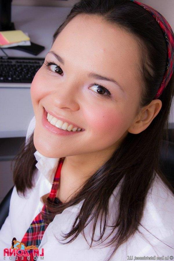 15P Pictures of Tera being one naughty schoolgirl that fucks herself hard with her dildo