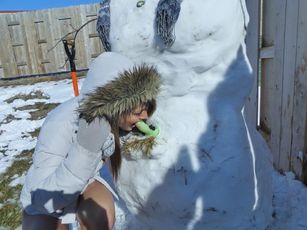 15P Val Midwest gets a little naughty while making a snow man