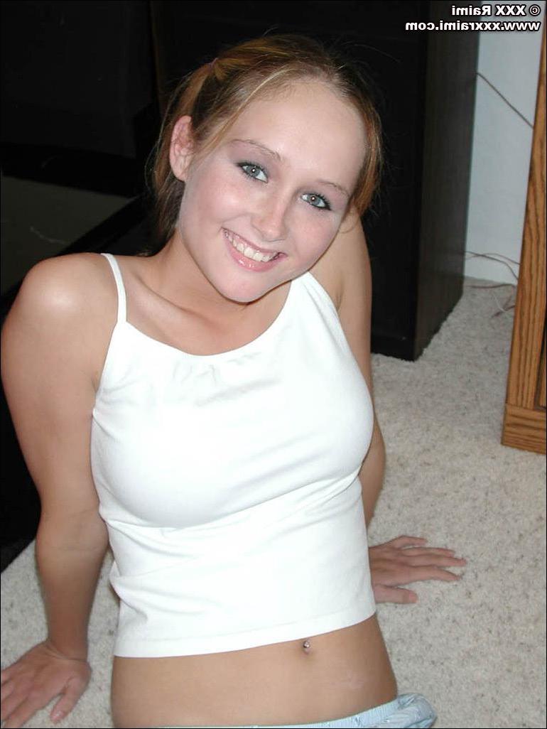 20P Pictures of three naked teen coeds