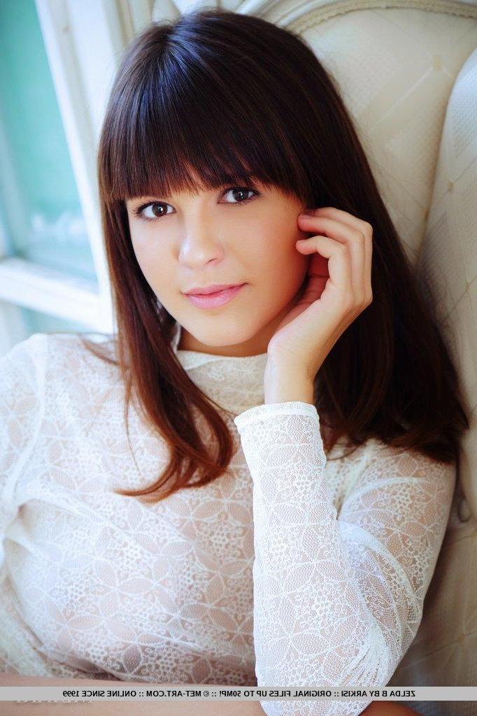 18P Pictures of teen beauty Zelda B giving you her perfect pussy