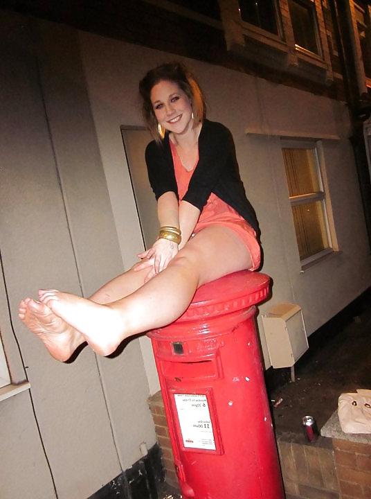 11P Facebook: Cute bare foot teen