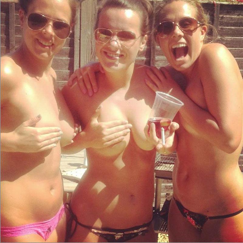 15P Pics of wild college coeds having a naughty party