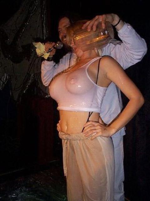 15P Hot college babes go wild while partying